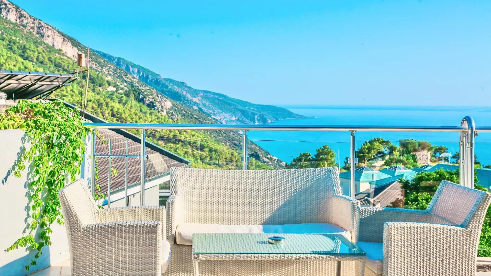 Tropical Deluxe Hotel Fethiye 4*,